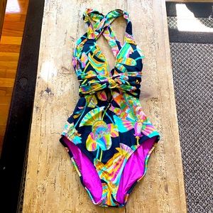Trina Turk One Piece Swimsuit Size 8 EUC